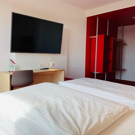 Havenhostel Куксхафен Экстерьер фото