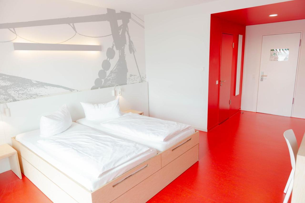 Havenhostel Куксхафен Экстерьер фото