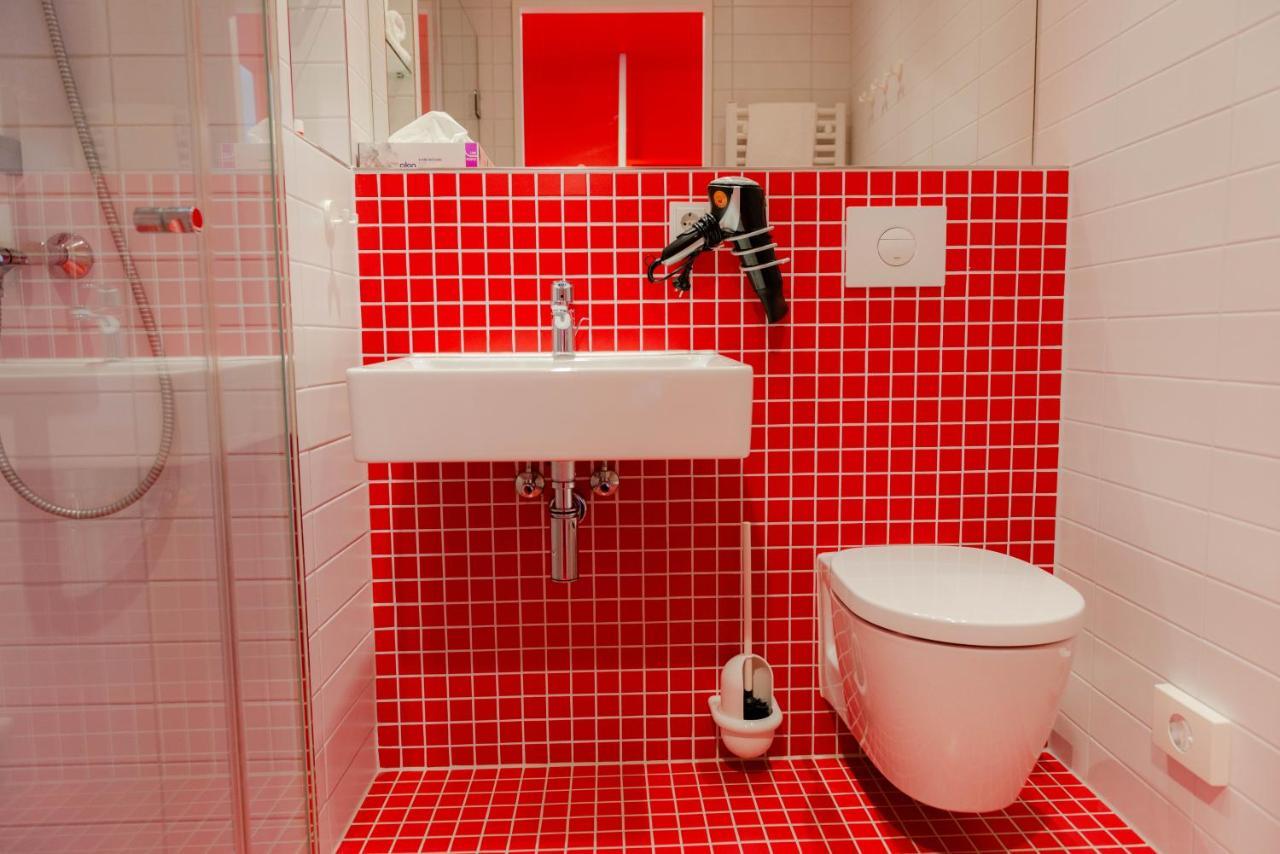 Havenhostel Куксхафен Экстерьер фото