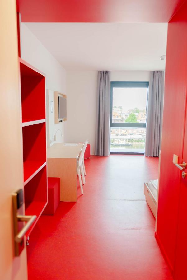 Havenhostel Куксхафен Экстерьер фото